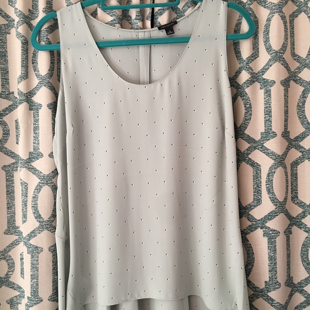 Ann Taylor sleeveless blouse medium